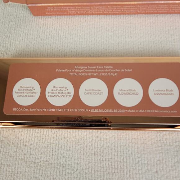 Becca Afterglow Sunset face palette - Picture 5 of 6